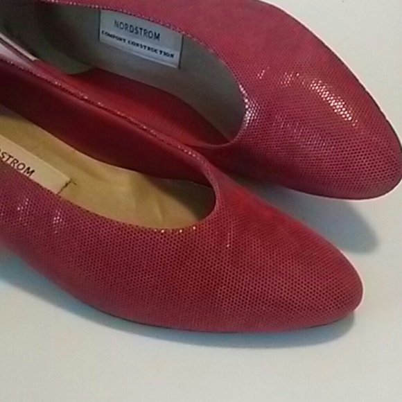 Red Nordstroms leather shoe low heel - Picture 6 of 6
